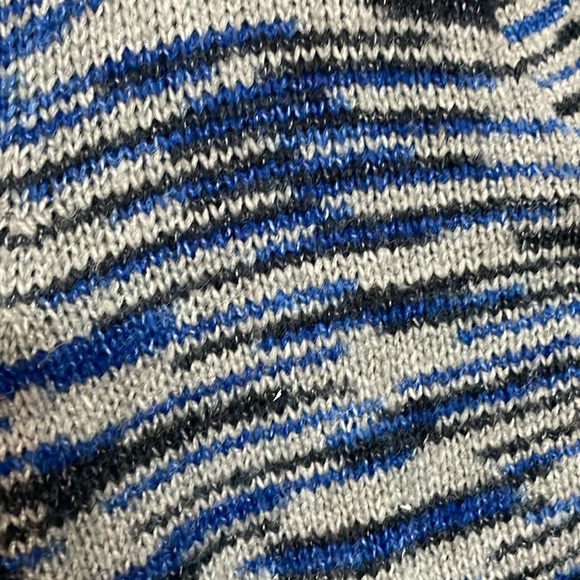 Urban Outfitters size Large Gray, Blue, and Black Striped  Button-down Cardigan - Picture 5 of 9